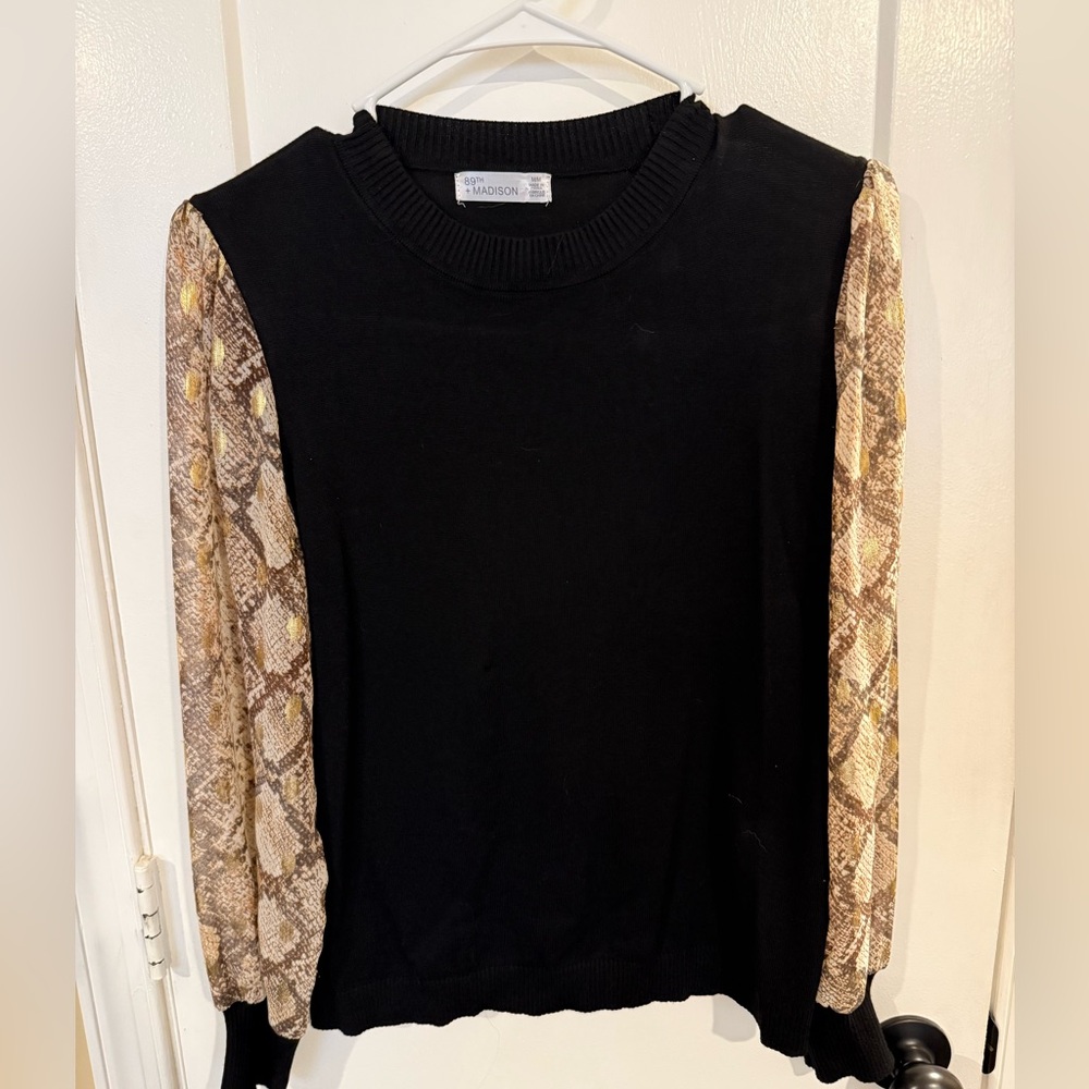 Womens medium sweater